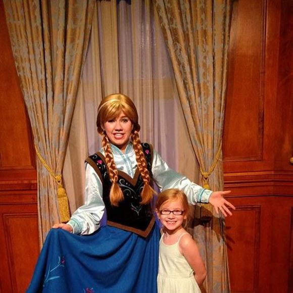 Meet your Posher, Tom - Picture 1 of 1